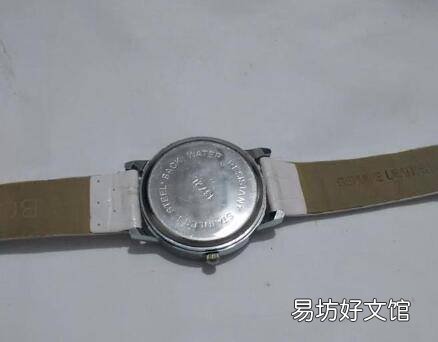 手表怎么换电池