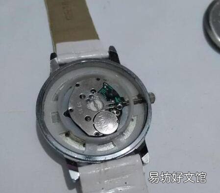 手表怎么换电池