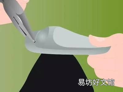 衣服上的防盗扣怎么取