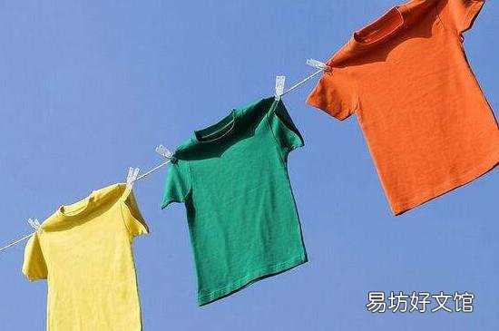 "衣服发霉了,怎么用最快的方法处理?"