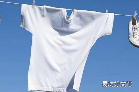 "衣服发霉了,怎么用最快的方法处理?"