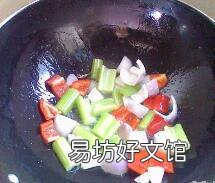 怎么炒鸡脯肉嫩