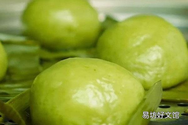 青团子用什么草做的