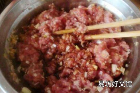 怎样调羊肉馅好吃
