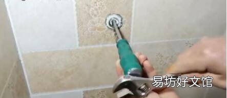 水龙头断在水管里如何轻松拿出