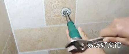 水龙头断在水管里如何轻松拿出