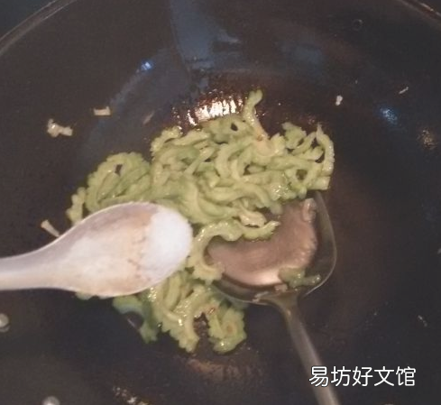鸡蛋苦瓜怎么炒方法