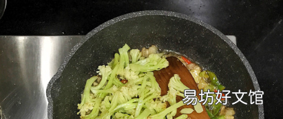 花菜炒五花肉怎么做