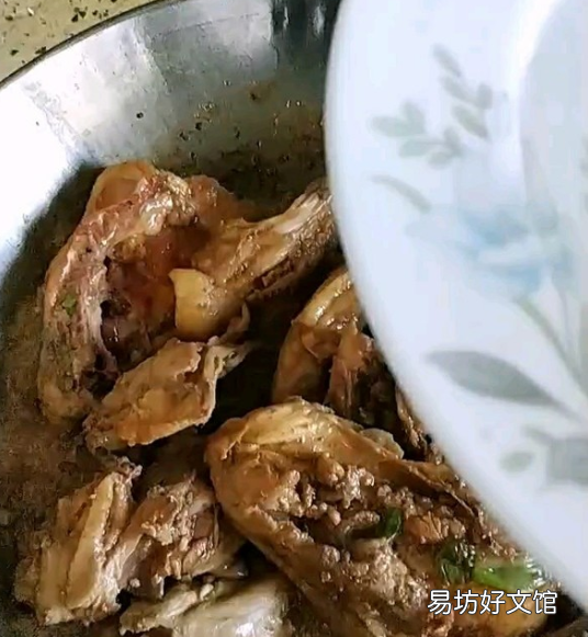 炒鸡骨怎么做好吃吗