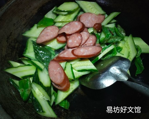 肠炒黄瓜怎么炒好吃