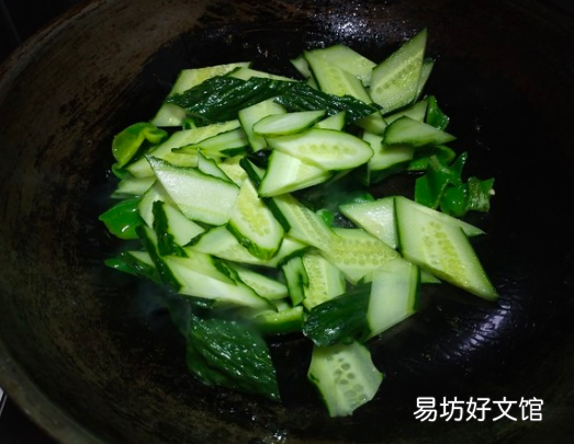肠炒黄瓜怎么炒好吃