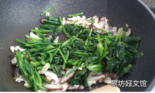 菠菜香菇怎么炒好吃