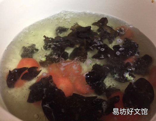 菜花胡萝卜木耳怎么炒好吃