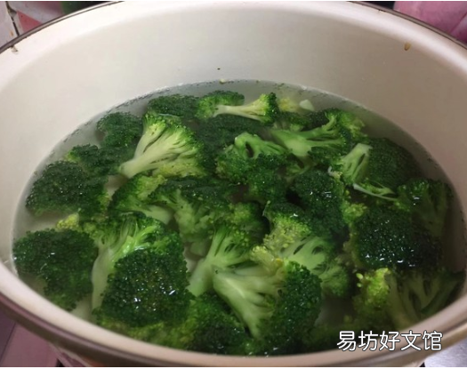 菜花胡萝卜木耳怎么炒好吃