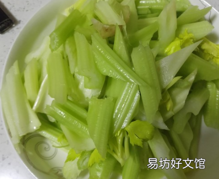 八爪鱼炒西芹怎么做好吃