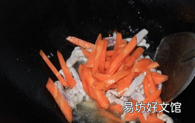 白菜和年糕怎么炒好吃
