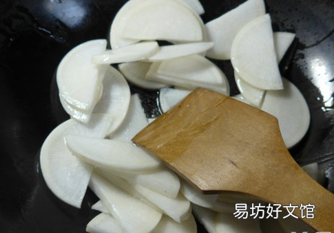 白萝卜和大蒜怎么炒