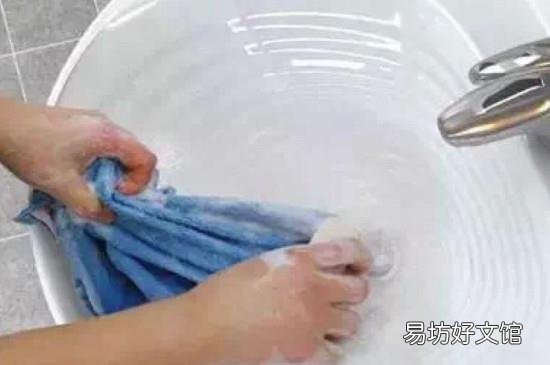 衣服上油漆干了怎么洗掉