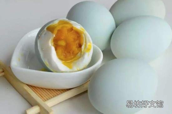 咸鸭蛋放了一年能吃吗