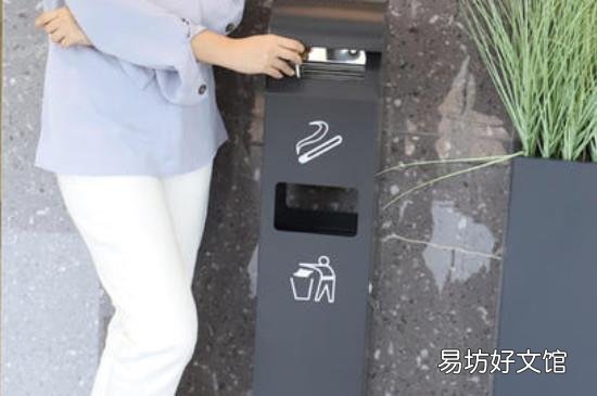 烟头应该放在什么颜色的垃圾桶里