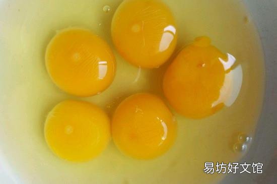 海鲜可以和鸡蛋一起吃吗?