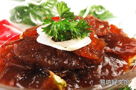刚买回来的海蜇头怎么处理才能吃?