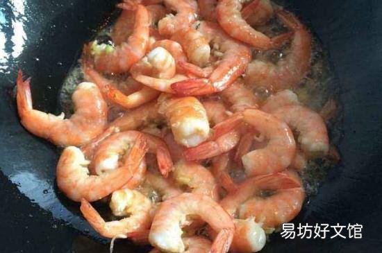 基围虾炒之前要焯水吗