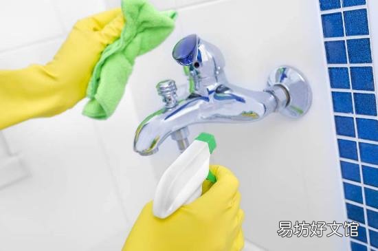 卫生间瓷砖发黄发黑怎么洗干净