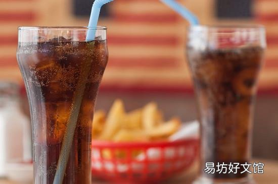 可乐放一晚上还可以喝吗