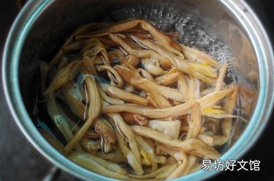 干黄花菜泡多久就不能吃了