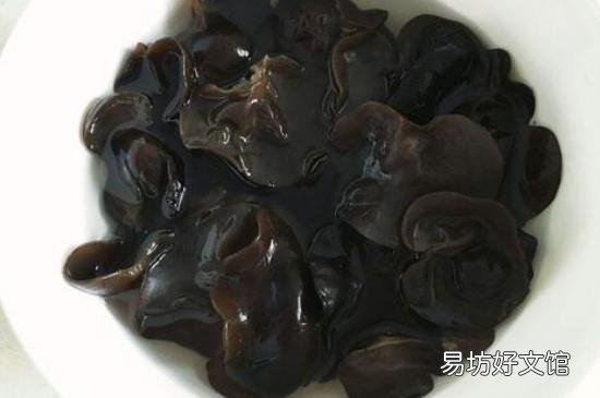 熟的木耳泡多久就不能吃了