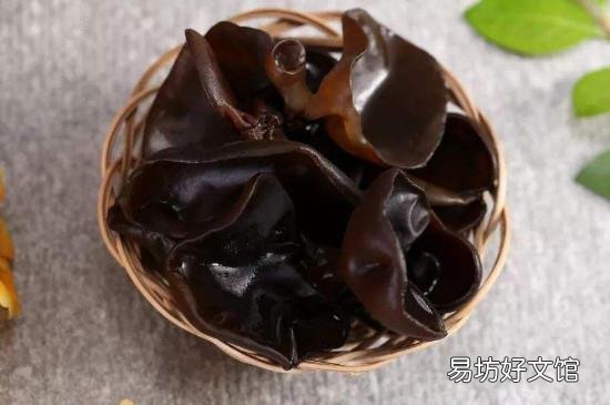 醋泡木耳泡多久就不能吃了