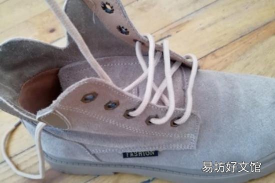 长筒靴怎么系鞋带