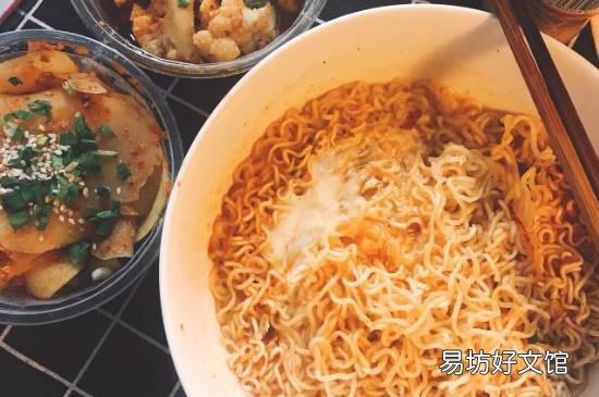 微波炉泡面用冷水能开么