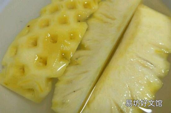 菠萝用冷水还是热水泡