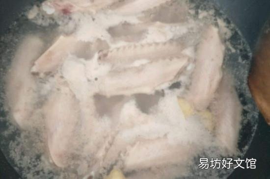 冷冻鸭翅上的毛怎么弄