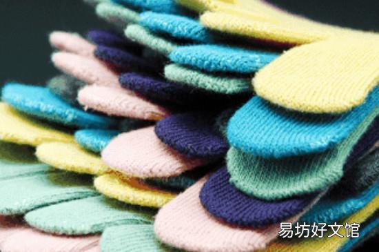 袜子分左右吗