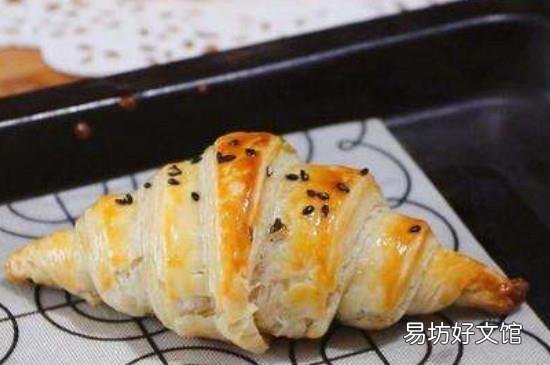 烤箱烤牛角包的温度和时间