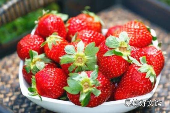 苹果草莓可以一起吃吗