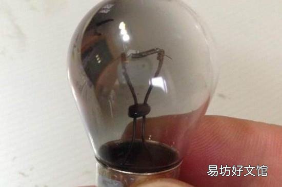 用久的灯泡变黑是什么现象