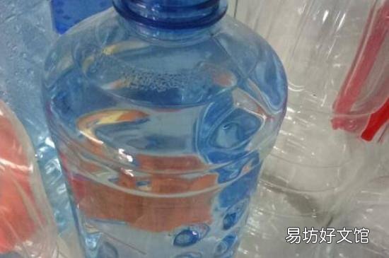 瓶子烫变形了水能喝么