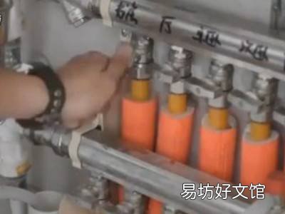 冬天不住人地暖水怎么放掉