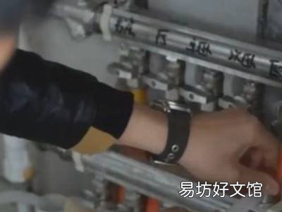 冬天不住人地暖水怎么放掉