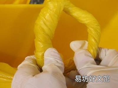 鹅颈式封口怎么扎