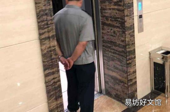 坐同一部电梯会感染病毒吗