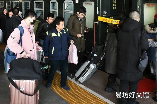 坐同一趟火车能分段买票吗