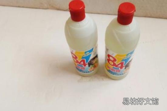 84和洁厕灵放在一起有毒么