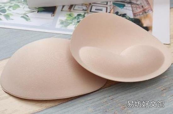 三角胸垫怎么放方向