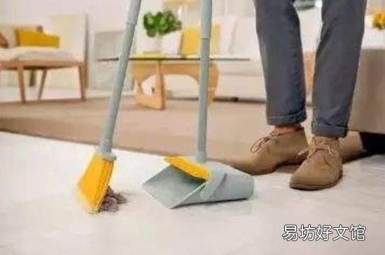 如何扫地灰尘不乱飞