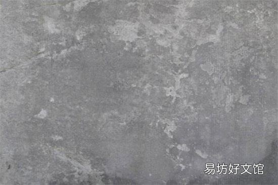 墙壁潮湿可以贴墙纸吗